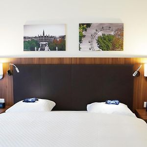 Deluxe Zimmer mit Kingsize-Bett
